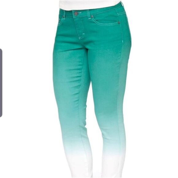 prAna Jett Capri dynasty green Pants Sz 00/24 - Picture 1 of 4